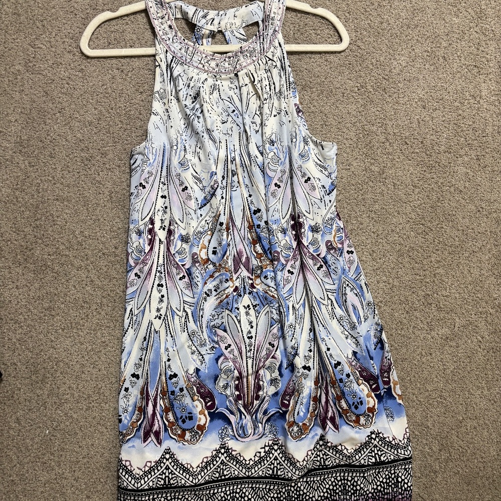 White House black market sleeveless dress size M in excellent like new condi